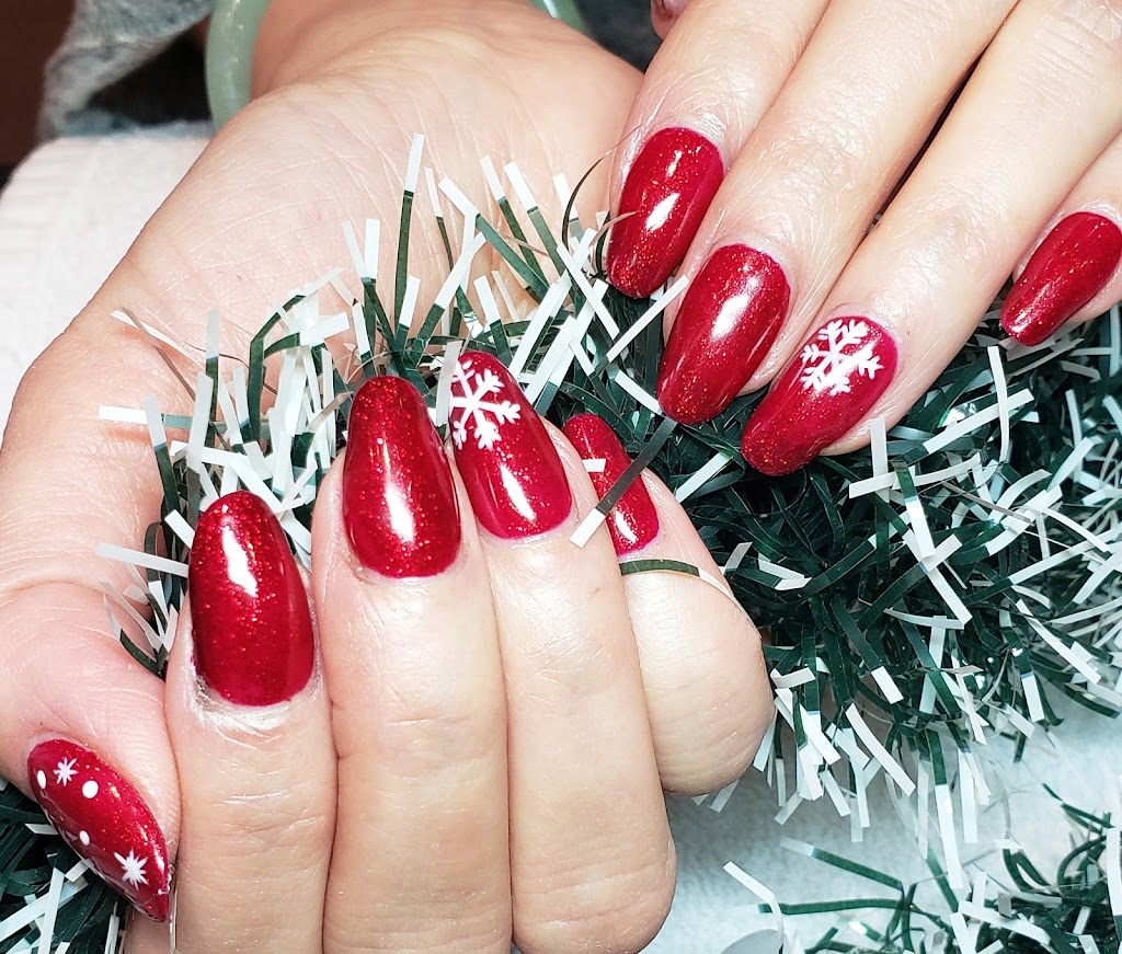 Royal Fuchsia Nail Spa Inc. | 11-310 Goldstream Ave, Victoria, BC V9B 2W3, Canada | Phone: (250) 388-4555