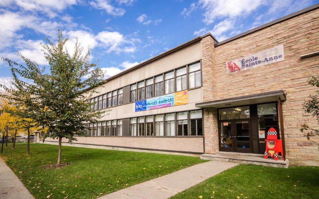 École primaire Sainte-Anne | 6855 13e Avenue, Montréal, QC H1X 2Z3, Canada | Phone: (514) 725-4179