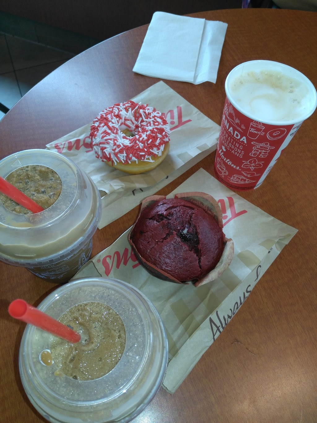 Tim Hortons | 995 Major MacKenzie Dr W, Maple, ON L6A 4P8, Canada | Phone: (905) 553-8095