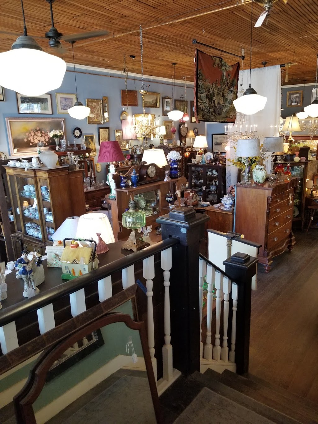 Sentimental Journey Antiques | 1901 20 Ave, Nanton, AB T0L 1R0, Canada | Phone: (403) 646-2439