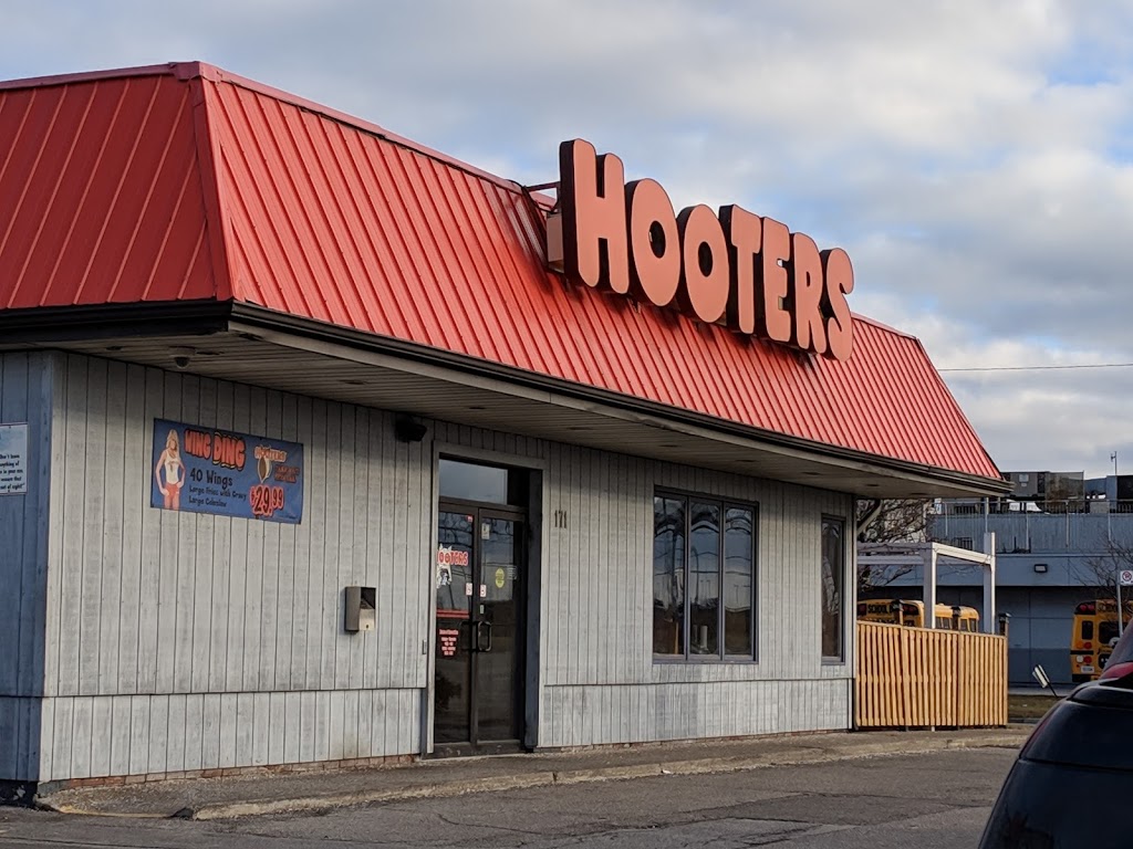 Hooters | 171 Carlingview Dr, Etobicoke, ON M9W 5E8, Canada | Phone: (416) 213-9464