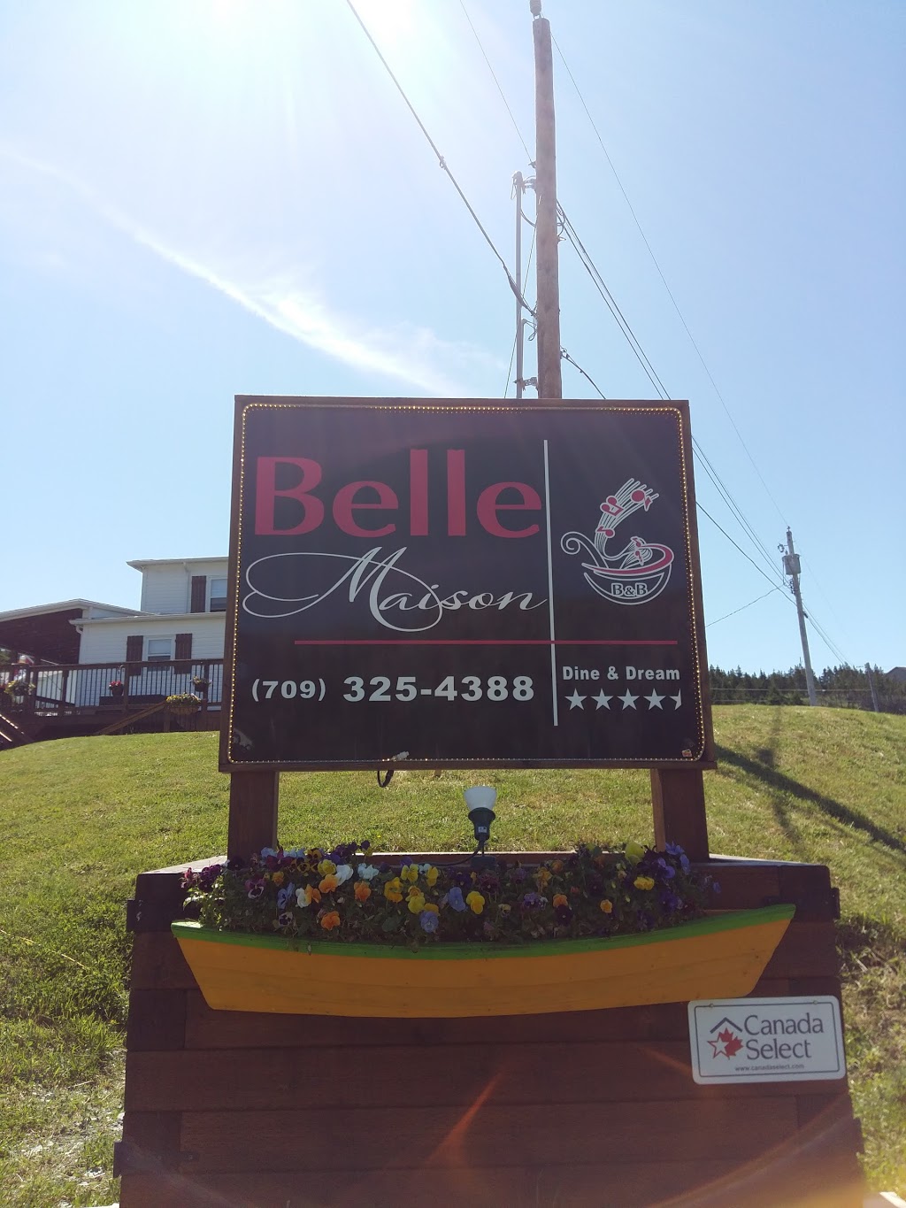 Belle Maison Dine and Dream | Unnamed Road, 1A0, Aquaforte, NL A0A 1A0, Canada | Phone: (709) 325-4388