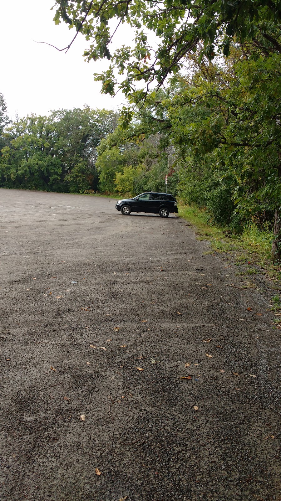 Greens Creek Sliding Hill | Bearbrook Rd, Ottawa, ON K1B 1B8, Canada