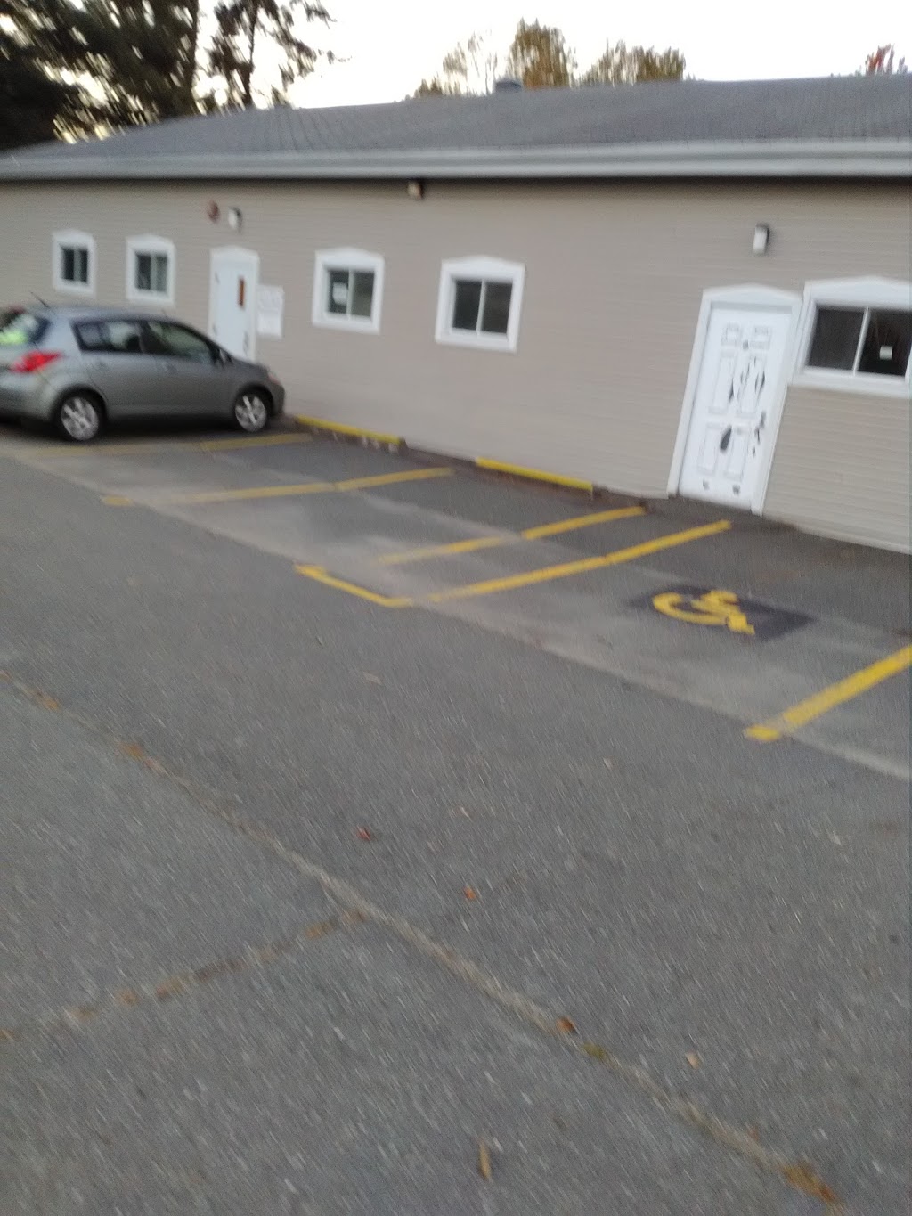 Eglise Précieux-Sang | 785 Rue Thibault, Sherbrooke, QC J1H 3B3, Canada