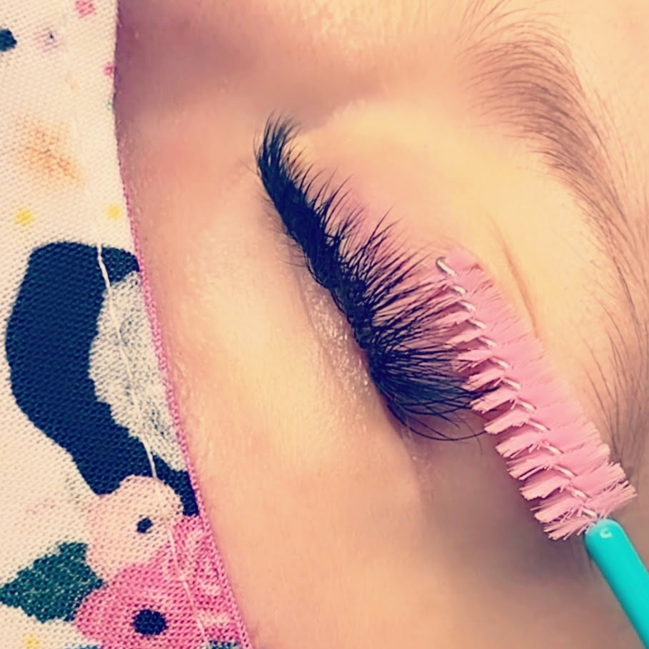 Lashes and Lavender | 1324 Flint Ave, Langford, BC V9B 0Z8, Canada | Phone: (250) 893-2366