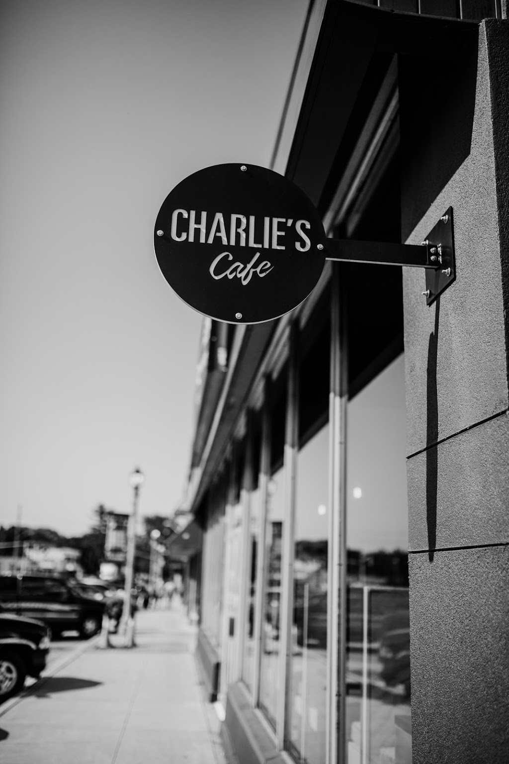 Charlies Cafe | 45 Talbot St W, Blenheim, ON N0P 1A0, Canada | Phone: (226) 367-0109