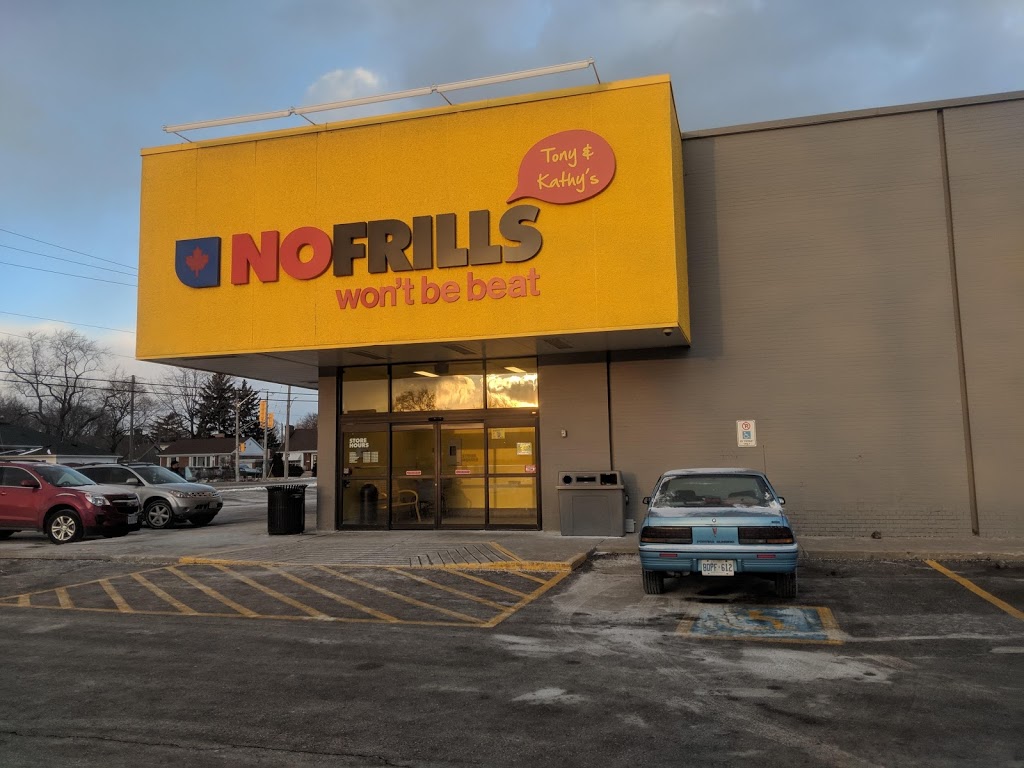 Tony & Cathys No Frills | 3975 Wyandotte St E, Windsor, ON N8Y 1G4, Canada | Phone: (866) 987-6453