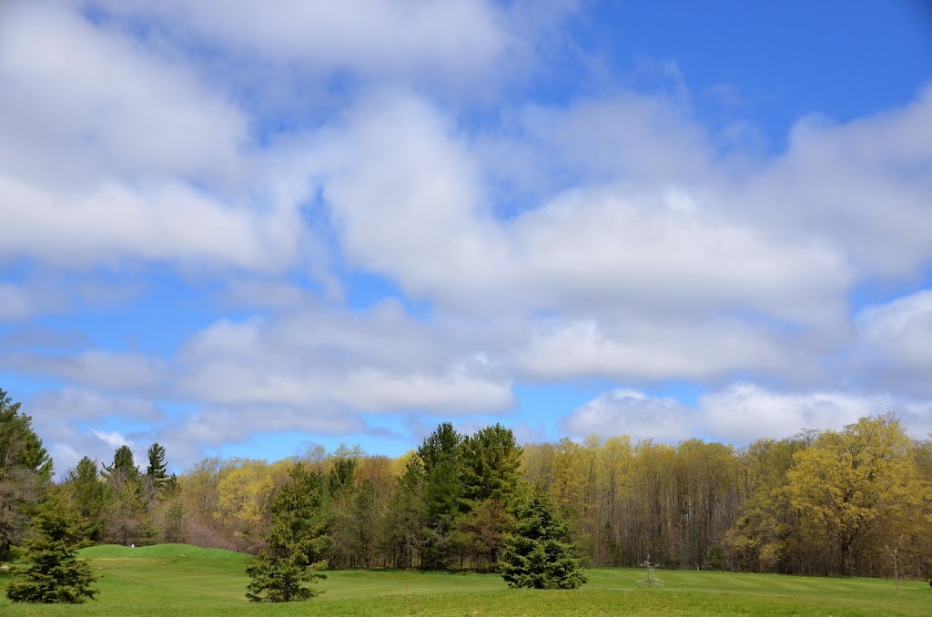 Northern Dunes Golf Club | 665 Bruce St, Hepworth, ON N0H 1P0, Canada | Phone: (519) 935-3000