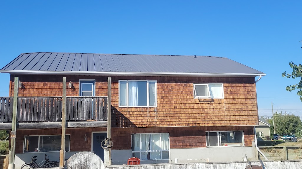 On The Top ROOFING LTD | 3102 5 Ave N, Lethbridge, AB T1H 0N4, Canada | Phone: (403) 393-9355