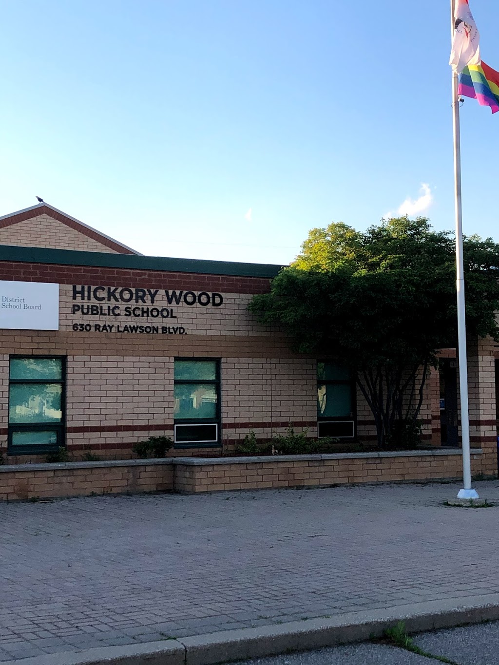 Hickory Wood Public School | 630 Ray Lawson Blvd, Brampton, ON L6Y 4W8, Canada | Phone: (905) 451-3444