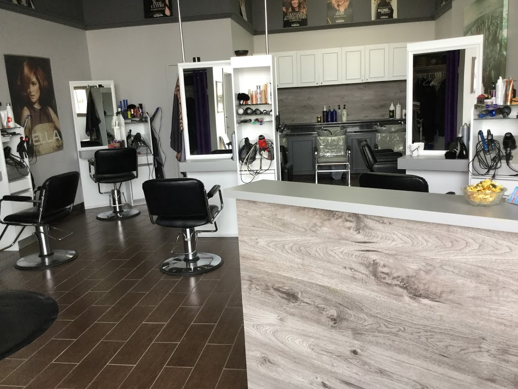 Coiffure Fuzion - Salon de coiffure à Saint-Eustache, Laurentide | 360 Boulevard Arthur-Sauvé, Saint-Eustache, QC J7R 2J3, Canada | Phone: (450) 623-9322