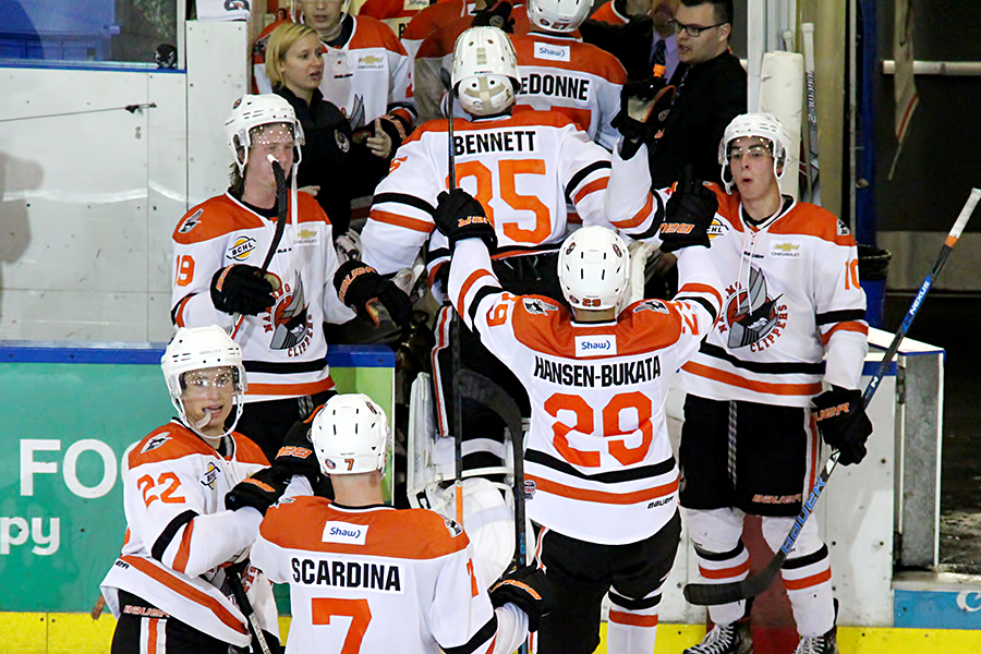 Nanaimo Clippers | 2300 Bowen Rd, Nanaimo, BC V9T 3K7, Canada | Phone: (250) 722-5477