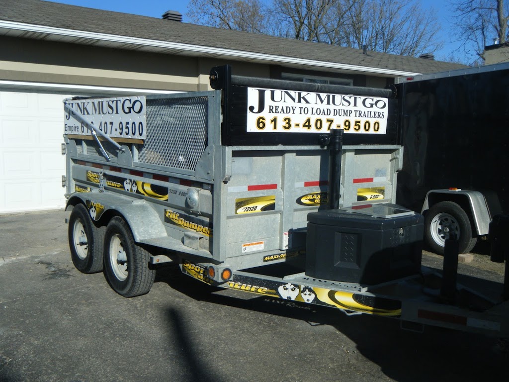 Junk Must Go Easy to load trailers | 3359 Trim Rd, Navan, ON K4B 1N7, Canada | Phone: (613) 407-9500