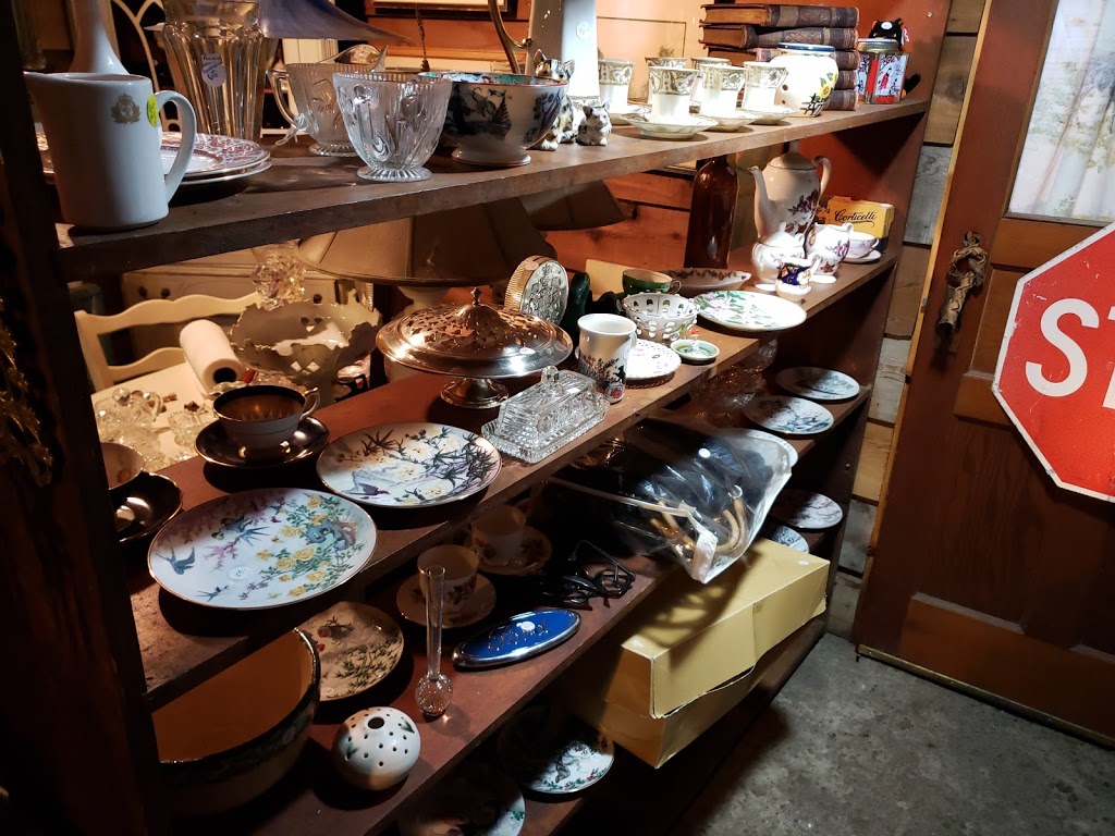 Riverhouse Antiques | 1340 Head Rd, North Frontenac, ON K0H, Canada | Phone: (613) 336-1106