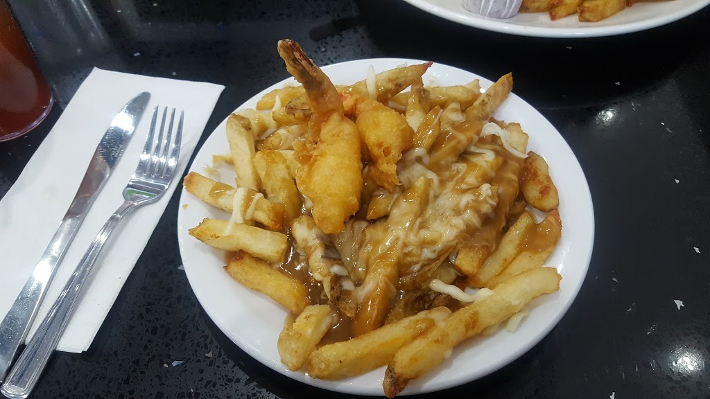 Halibut House Fish & Chips | 3483 Kingston Rd, Scarborough, ON M1M 1R9, Canada | Phone: (416) 265-0777
