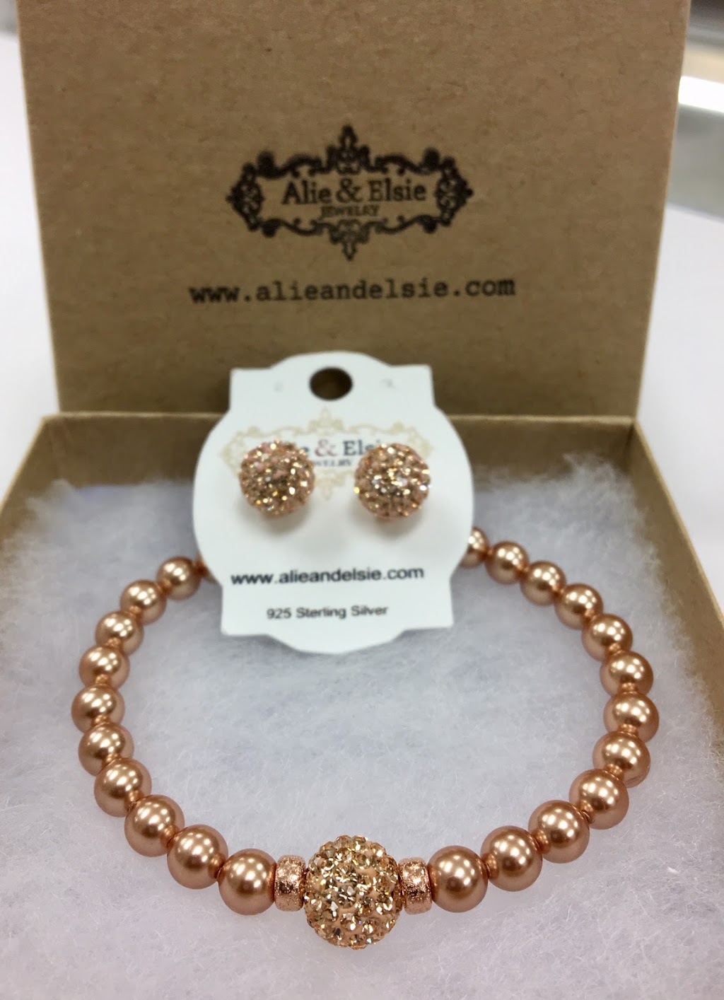 Alie & Elsie Jewelry Inc. | In Southland Mall, 2965 Gordon Rd, Regina, SK S4S 6H7, Canada | Phone: (306) 559-6467