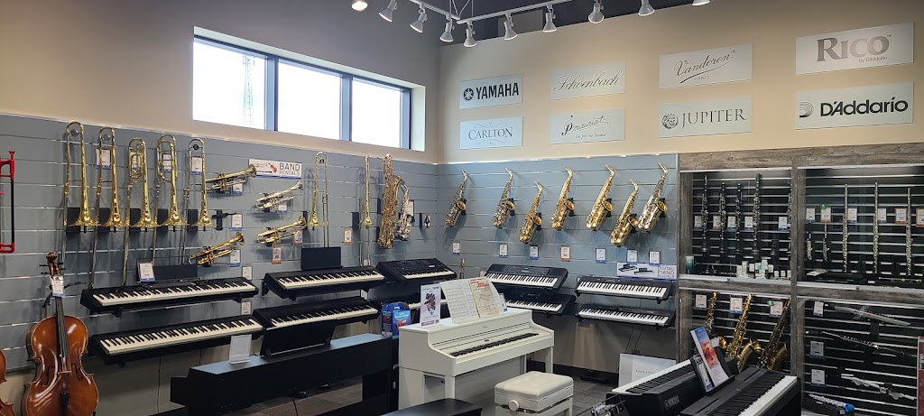 Long & McQuade Musical Instruments | 1170 Muskoka Rd S, Gravenhurst, ON P1P 1K9, Canada | Phone: (249) 300-0888