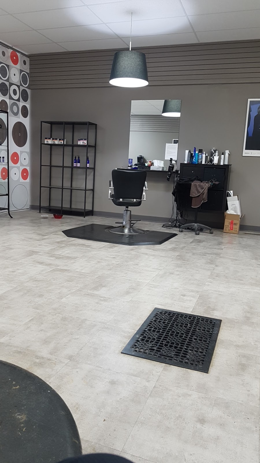 Snips Hair Design | 309 10 ave south, Carstairs, AB T0M 0N0, Canada | Phone: (403) 337-4823