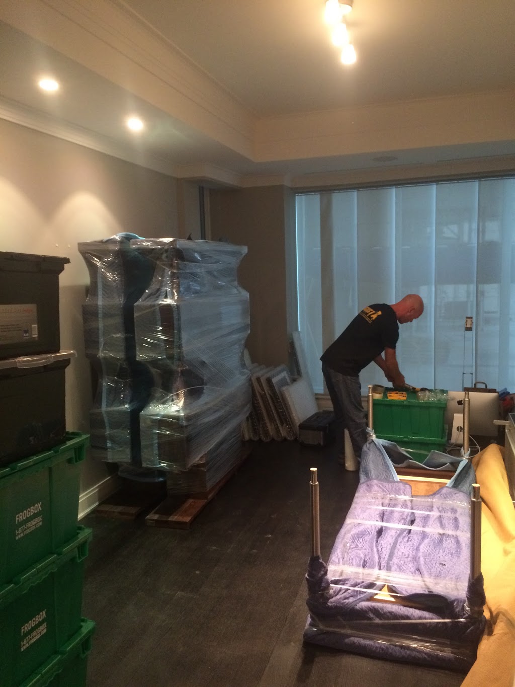 Augusta Movers Toronto Inc. | 40 Beth Nealson Dr, East York, ON M4H 1M6, Canada | Phone: (647) 783-8730