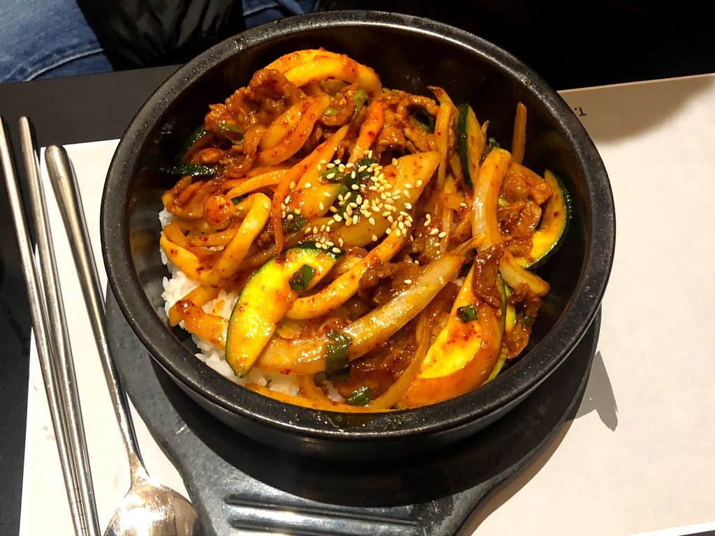 Sikgaek Korean Restaurant and Bar | 800 Dundas St E unit A1, Mississauga, ON L4Y 2B6, Canada | Phone: (647) 847-1030