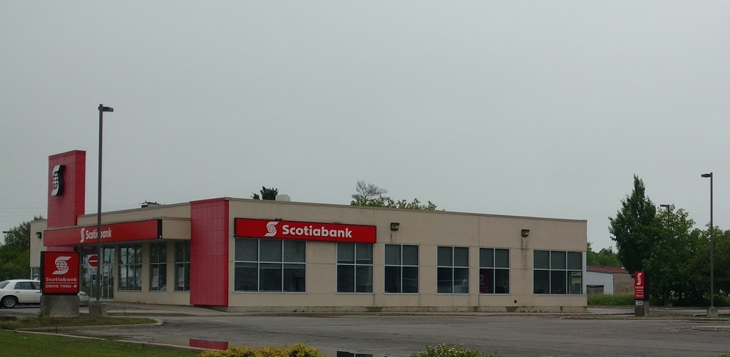 Scotiabank | 92 Lombard St, Smiths Falls, ON K7A 4G5, Canada | Phone: (613) 284-4111