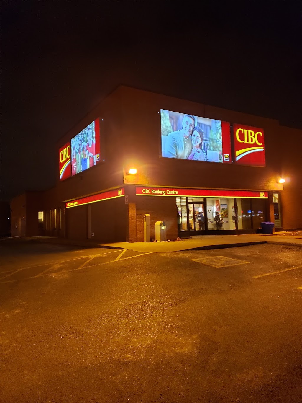 CIBC Branch with ATM | 1400 Lawrence Ave W, North York, ON M6L 1A7, Canada | Phone: (416) 235-2387