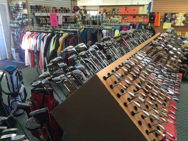 Riverside Golf Nanaimo | 8250 Sabre Rd, Lantzville, BC V0R 2H0, Canada | Phone: (250) 390-4000