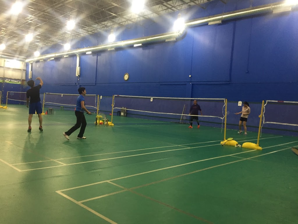 Lions Badminton Training Center | Unit 4 & 5, 5040, Mainway, Burlington, ON L7L 7G5, Canada | Phone: (905) 698-0325