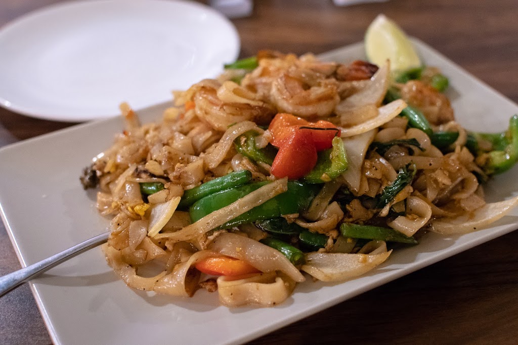 Jatujak : Thai Street Style Food | 1744 Victoria Park Ave, North York, ON M1R 1R4, Canada | Phone: (647) 352-1744