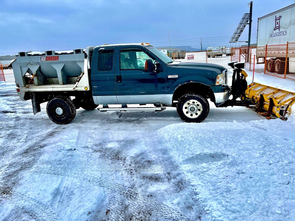 Snow Removal and Landscape Maintenance | 390 Cole Rd, Guelph, ON N1G 3J8, Canada | Phone: (647) 464-5775