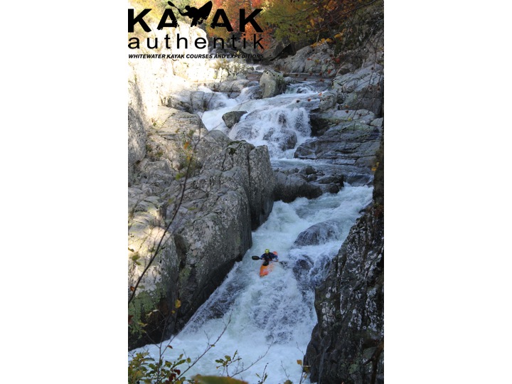 KAYAK AUTHENTIK | 25 Chemin Des Sept Chutes, Grenville-sur-la-Rouge, QC J0V 1B0, Canada | Phone: (819) 665-5487