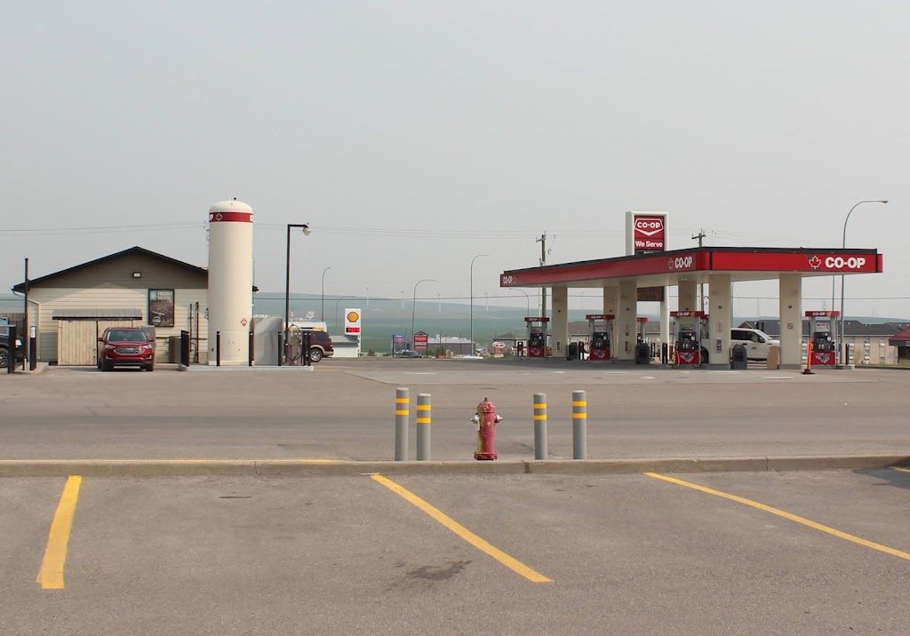 Co-op Gas Bar | 1300 Hewetson Ave, Pincher Creek, AB T0K 1W0, Canada | Phone: (403) 627-2603