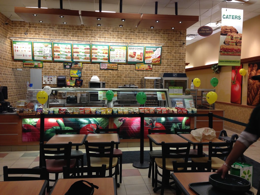 Subway | 351 Talisman Dr, Gravenhurst, ON P1P 0A7, Canada | Phone: (705) 687-4000