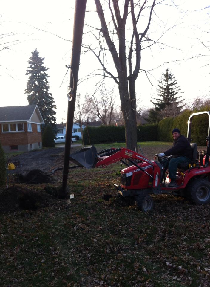 Léger Mini Excavation Fissure Et Drain St-Jean | 29 Rue Denicourt, Saint-Jean-sur-Richelieu, QC J2X 4Y5, Canada | Phone: (438) 580-7150