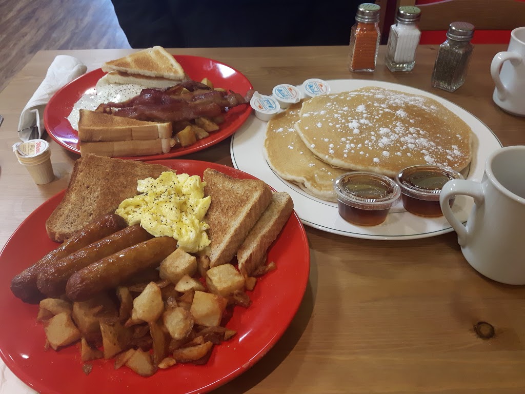 Good Eats Diner | 526 Queenston St, St. Catharines, ON L2R 7K6, Canada | Phone: (289) 362-1177