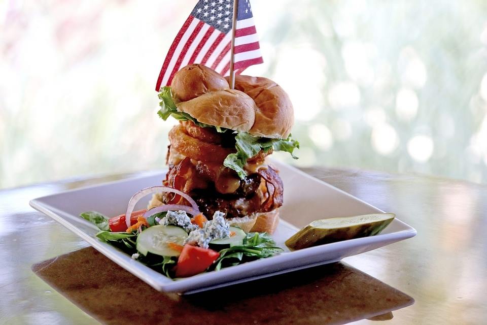 American Grille | 7901 Seneca St, East Aurora, NY 14052, USA | Phone: (716) 655-9757