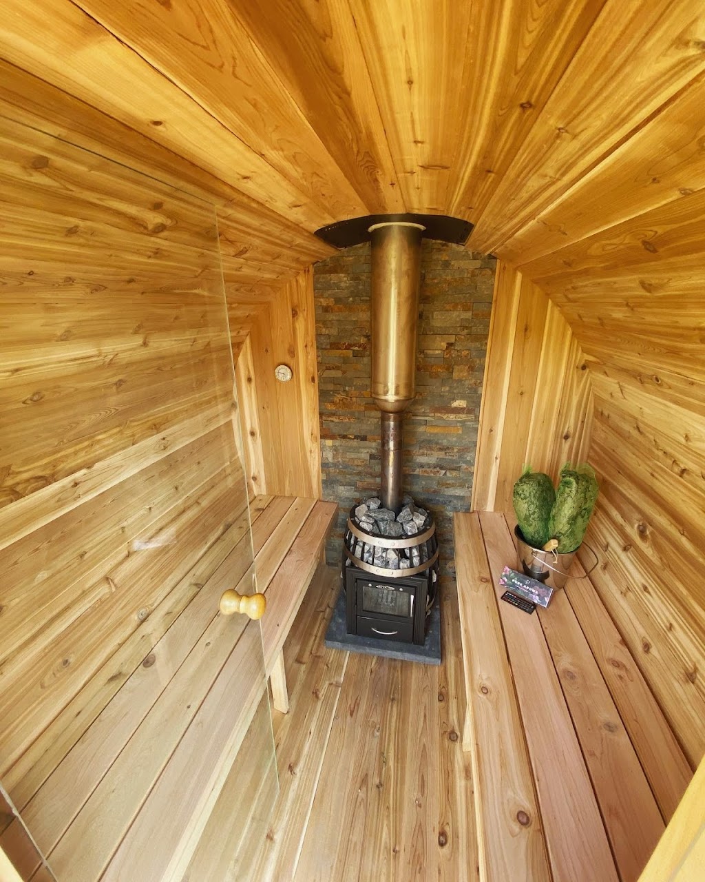 Relevo Saunas | 205-5128, AB-18, AB T7N 1N3, Canada | Phone: (780) 305-4998