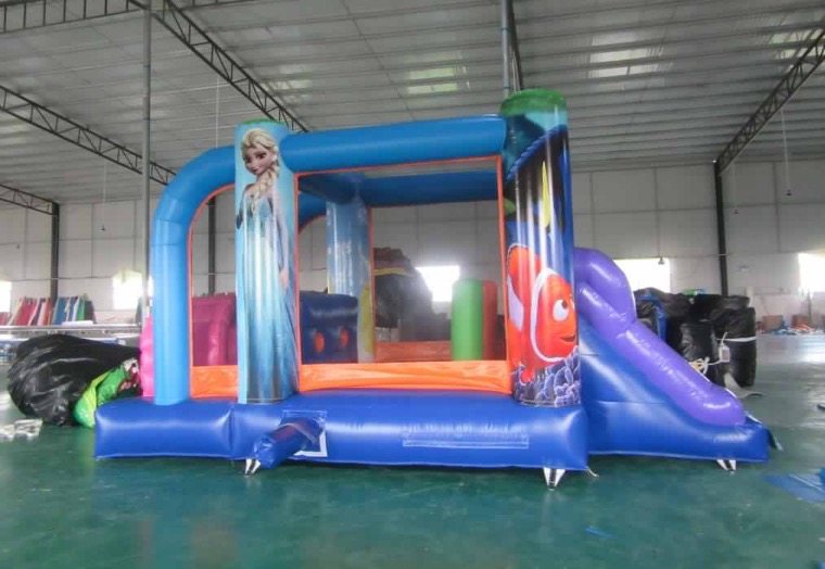 Jeux gonflables Rive-Sud; inflatable games | 12 Rue de Batiscan, Mercier, QC J6R 2P2, Canada | Phone: (514) 953-4474