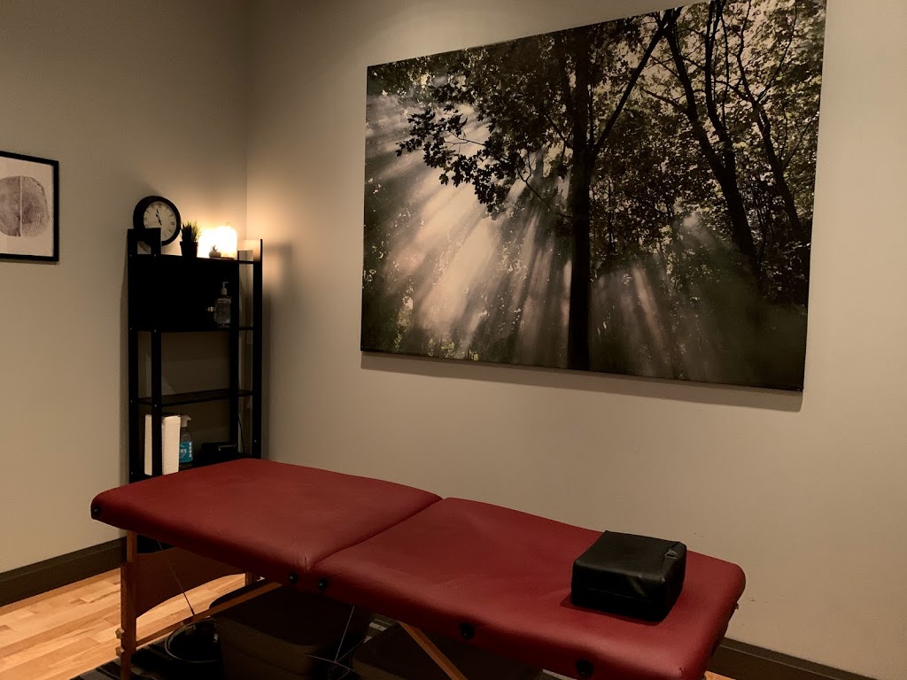 OM Massage & Wellness | 46 King St W, Dundas, ON L9H 1T8, Canada | Phone: (905) 522-3223