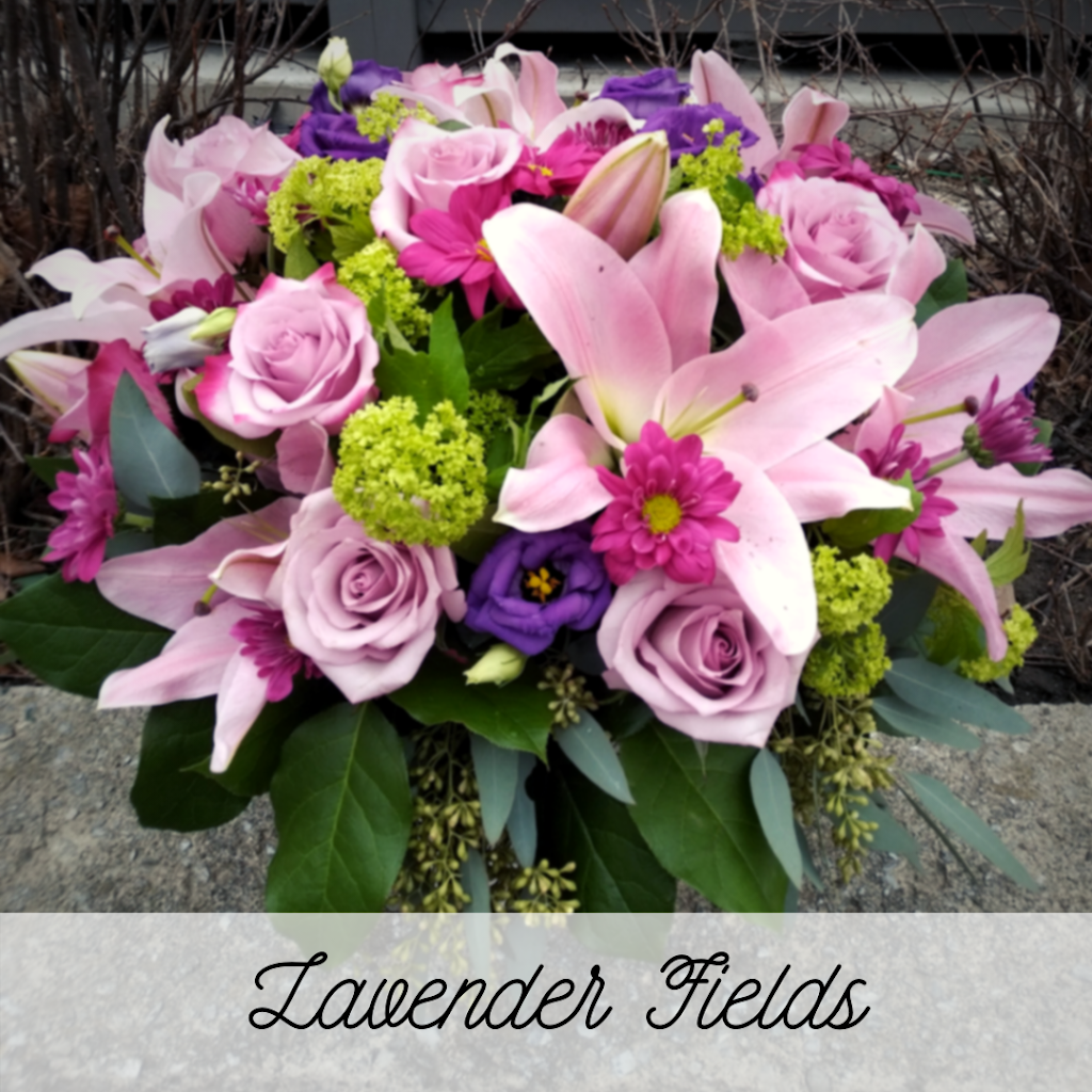 Alanas Flowers & Gifts | 290 The West Mall #12, Etobicoke, ON M9C 1C6, Canada | Phone: (416) 626-6366