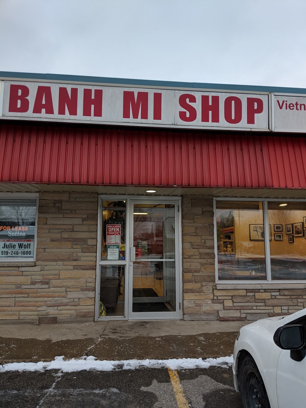 Banh Mi Shop | 380 Albert St, Strathroy, ON N7G 1W7, Canada | Phone: (519) 205-8800