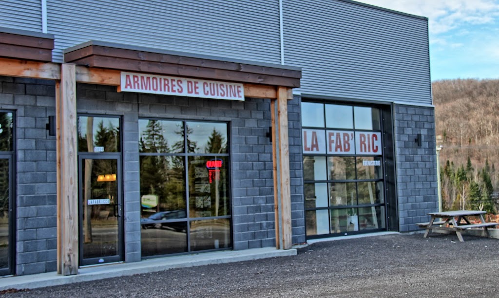 La Fabric 1996 Inc | 5804 Bd Labelle, Val-Morin, QC J0T 2R0, Canada | Phone: (819) 322-1041