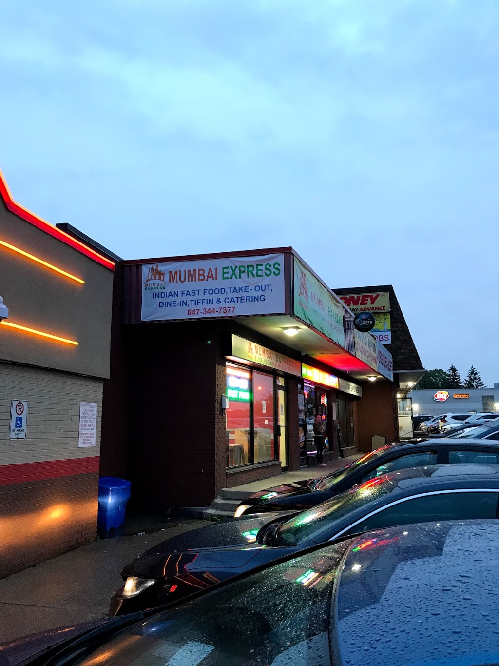 Mumbai Express | 1878 Kennedy Rd, Scarborough, ON M1P 2L8, Canada | Phone: (647) 344-7377