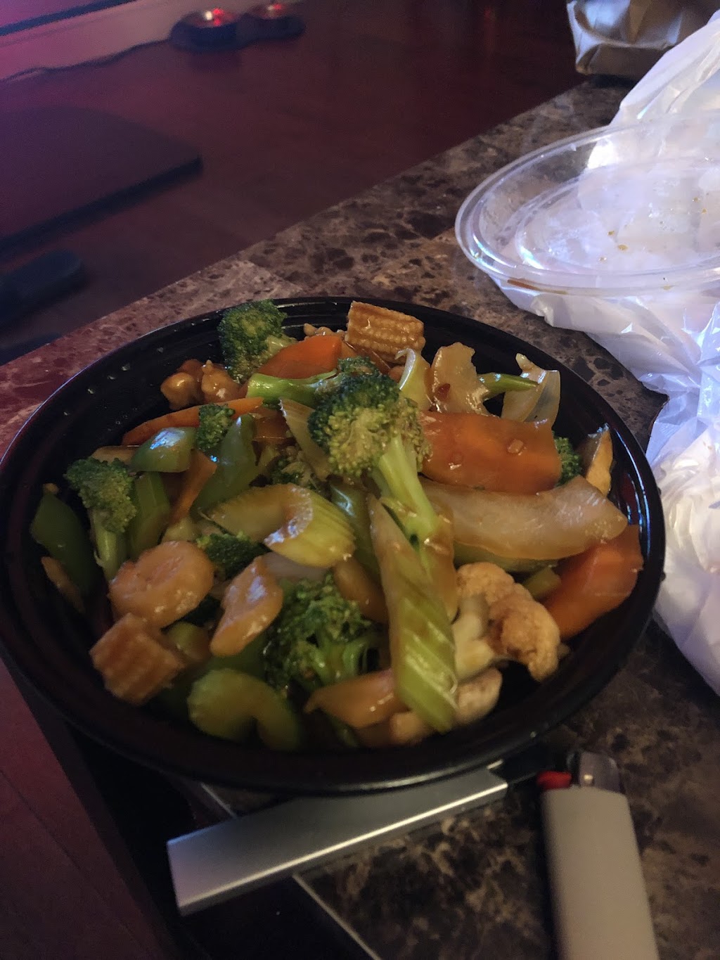 Hung Mein Chinese Take Out Delivery | 2567 Baseline Rd, Ottawa, ON K2H 7B3, Canada | Phone: (613) 828-7926