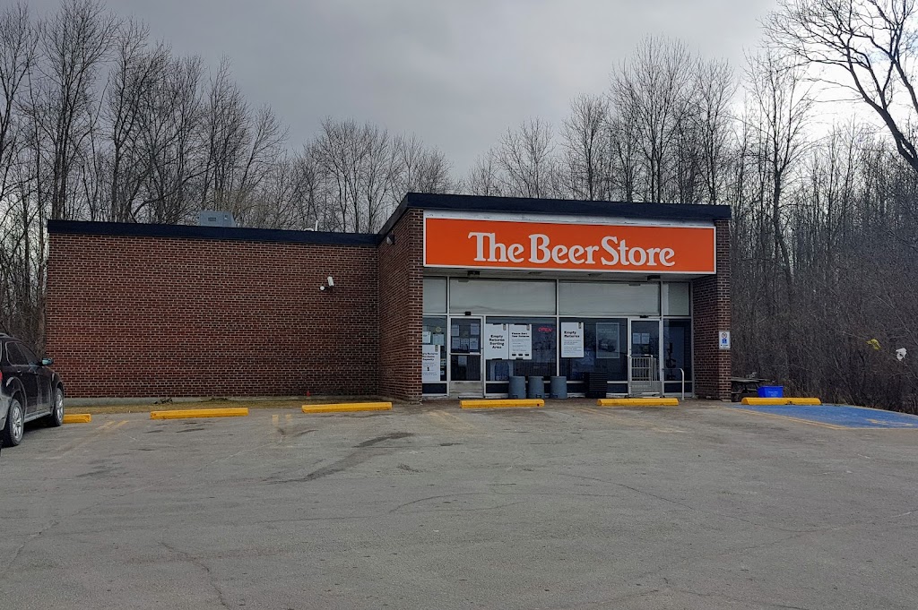 Beer Store 4552 | 553 Mara Rd, Beaverton, ON L0K 1A0, Canada | Phone: (705) 426-7341