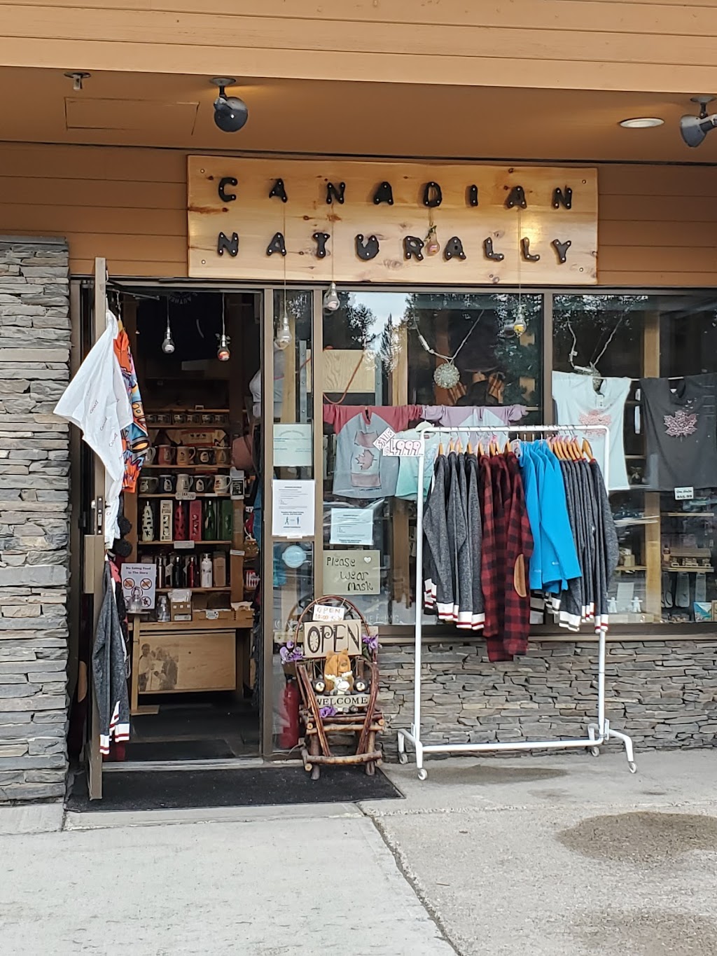 Canadian Naturally | Samson Mall, Lake Louise Dr, Improvement District No. 9, AB T0L, Canada | Phone: (403) 522-2077