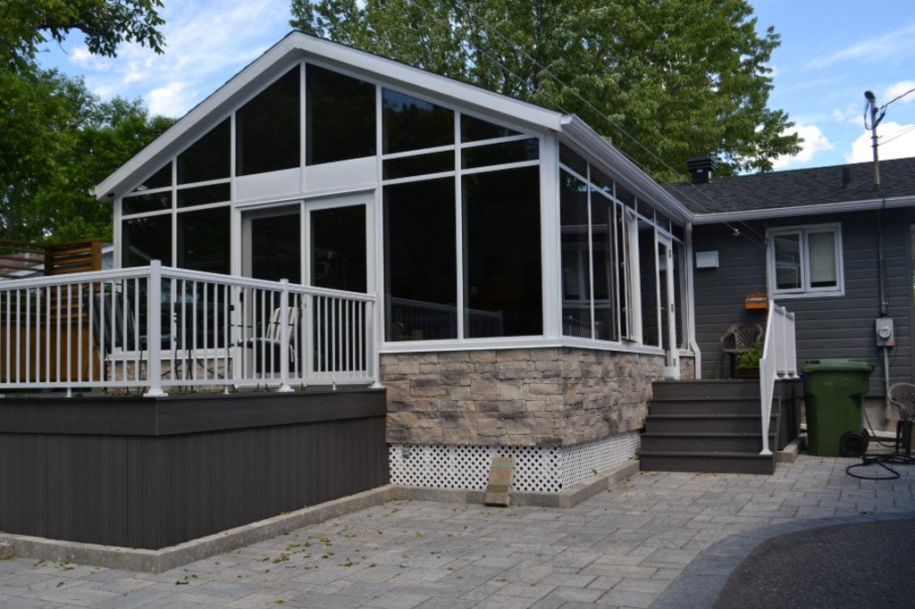 Solarium DB | 412 Rte du Lac E, Alma, QC G8C 0J1, Canada | Phone: (418) 769-1245