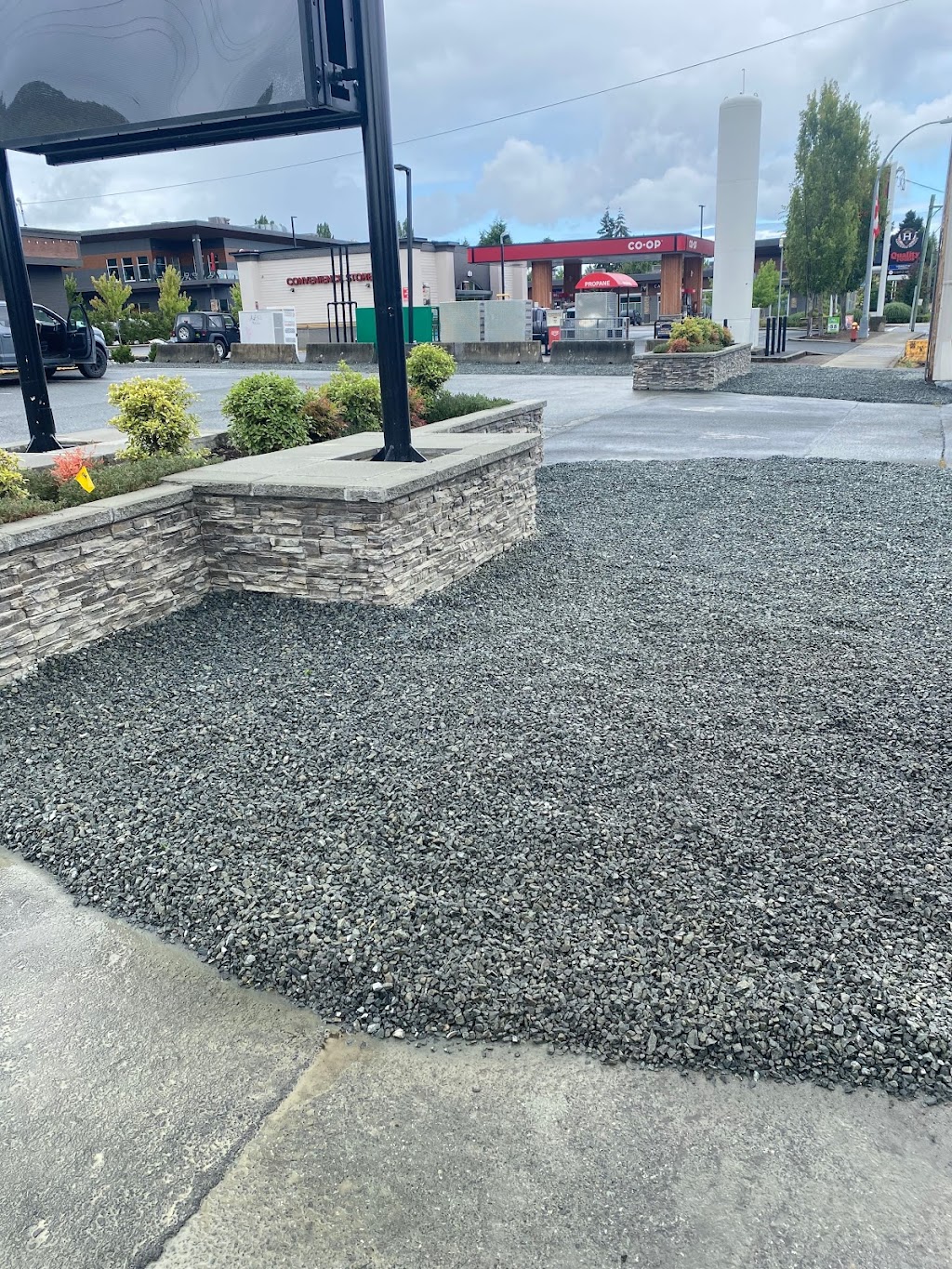 Gemini Landscaping | 2148 Duggan Rd, Nanaimo, BC V9S 5K6, Canada | Phone: (250) 816-0038