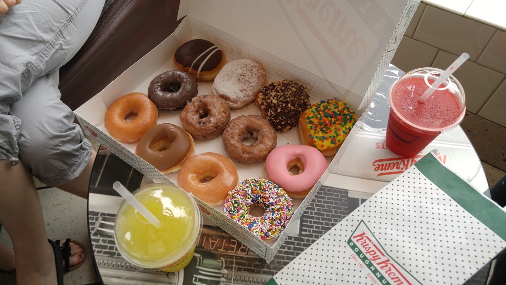 Krispy Kreme Doughnuts | 5920 Mavis Rd, Mississauga, ON L5V 2P5, Canada | Phone: (905) 826-2166