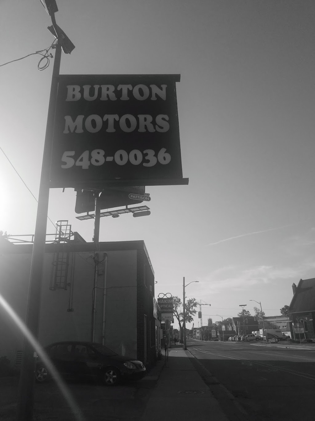 Burton Motors | 627 Princess St, Kingston, ON K7L 1E2, Canada | Phone: (613) 548-0036